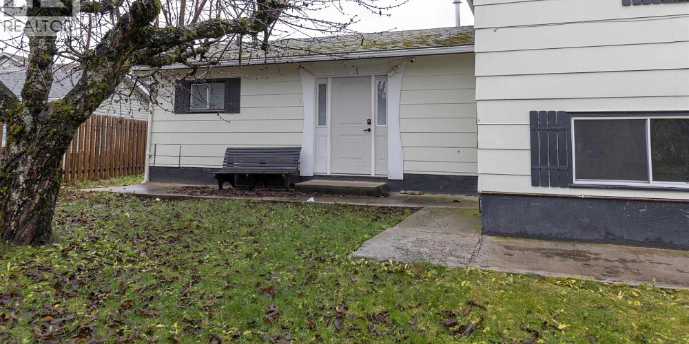 4821 PARK AVENUE Terrace Photo 9 4821 PARK AVENUE Terrace Photo 9